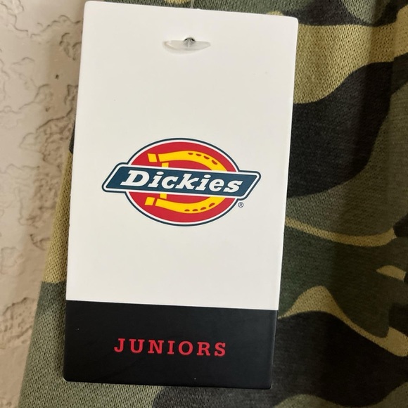 New With Tag Dickies Camo Joggers Size Small - Picture 4 of 5
